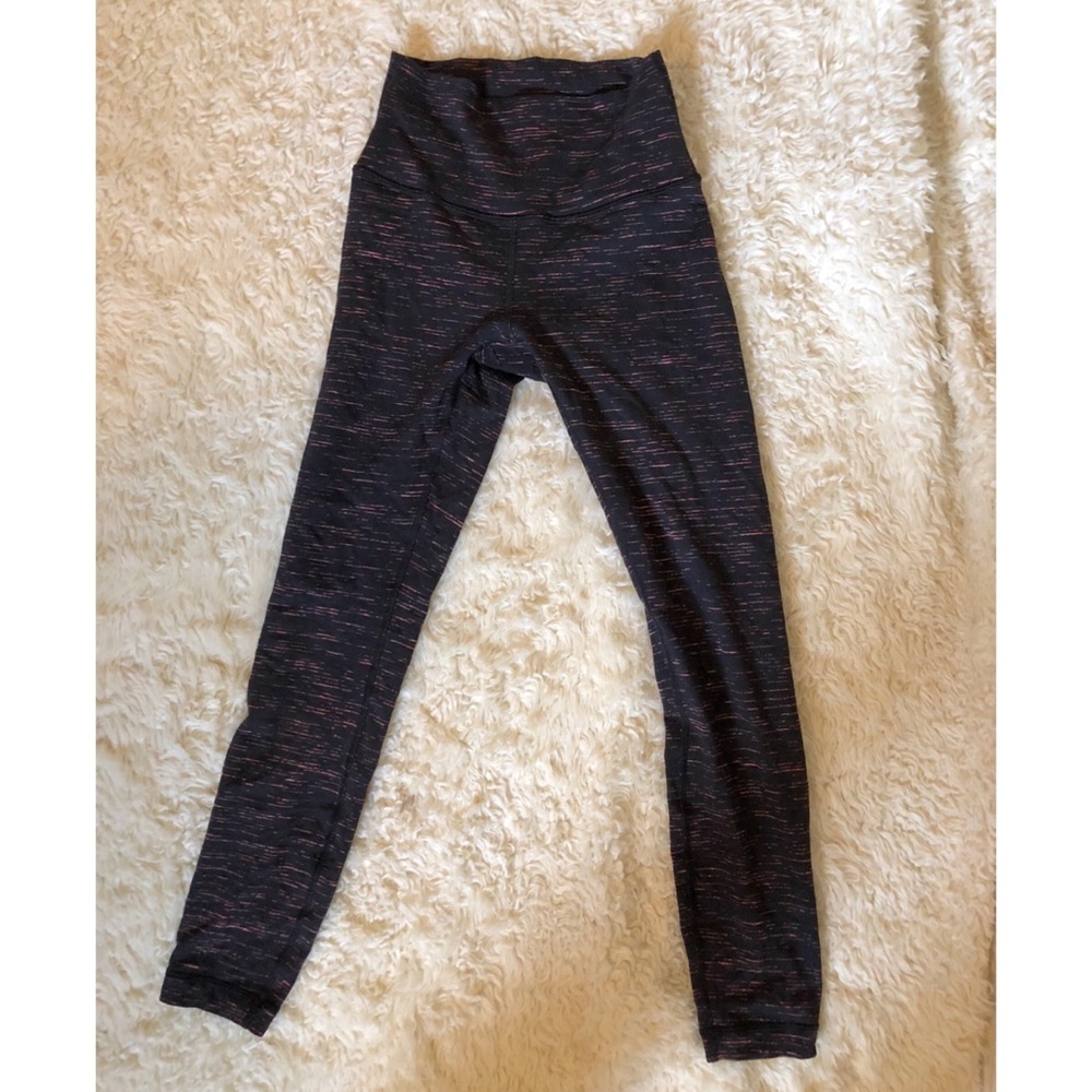 Lululemon size 4 wunder under tights